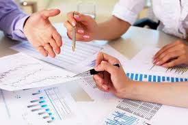 中东冲突升级,原油运输“主动脉”阻塞,A股油气板块掀涨停潮(2026/03/02)